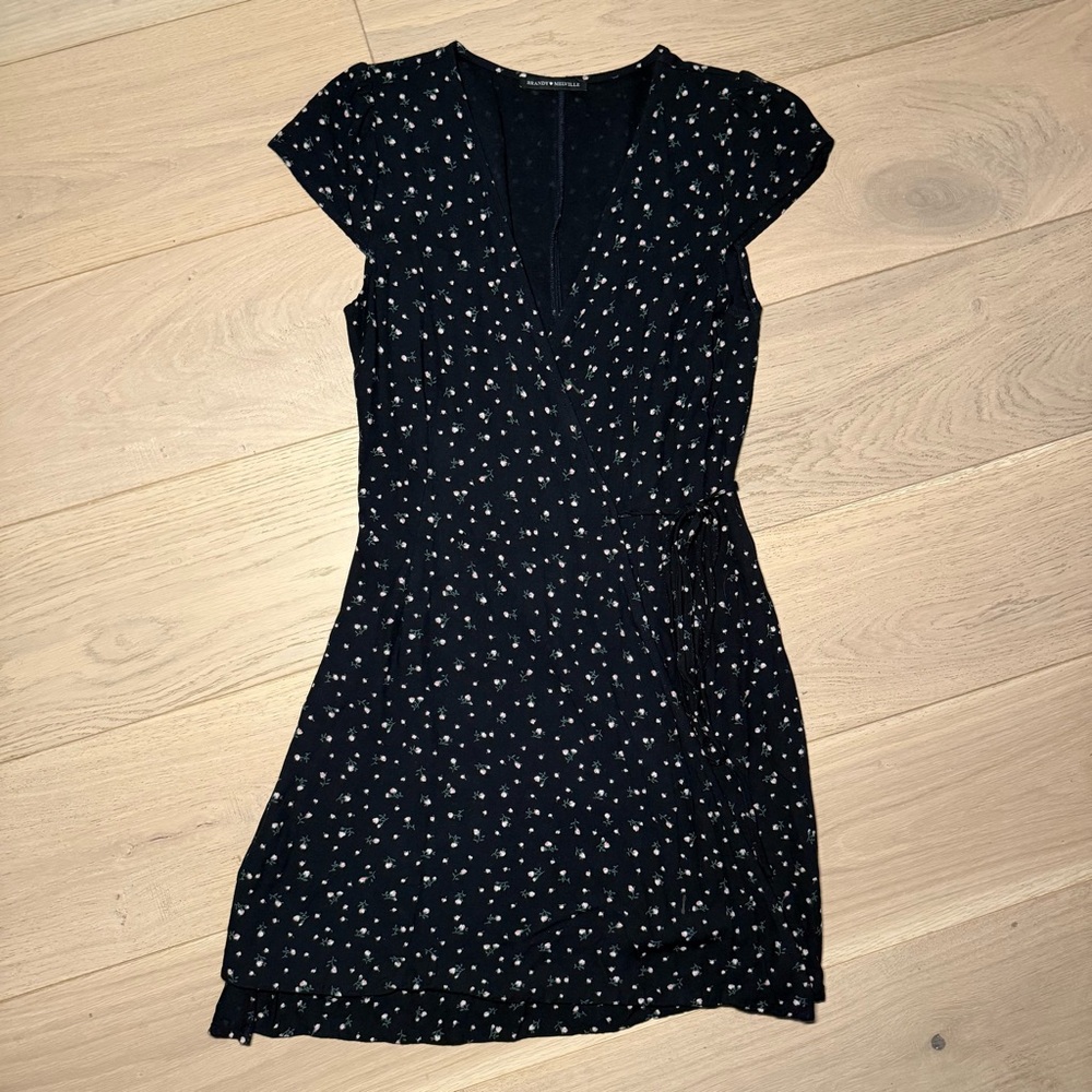 Cute Navy Floral Women's Dress